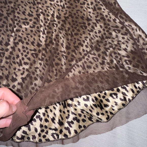 cheetah print silky skirt - Picture 3 of 4